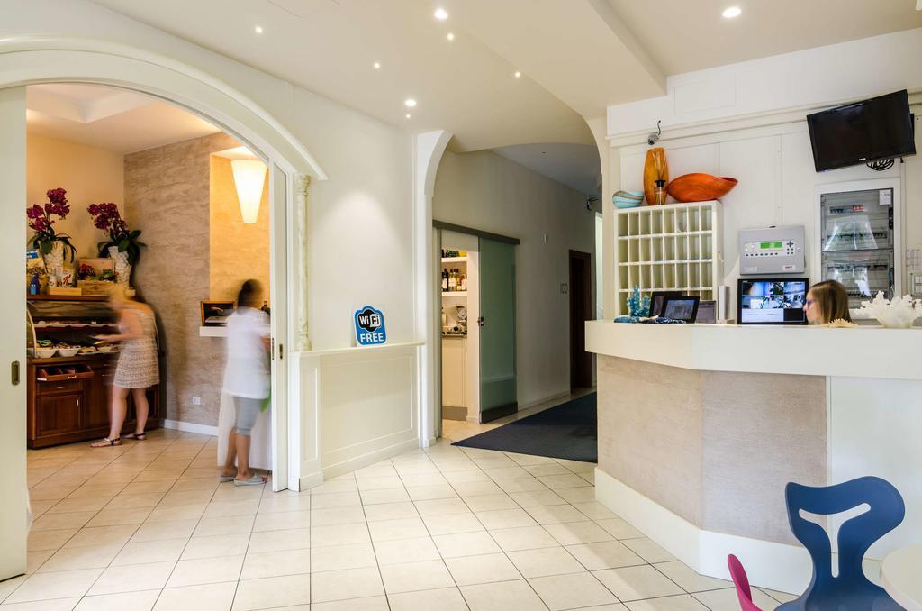 Hotel Mare Live Lido di Jesolo Exterior foto